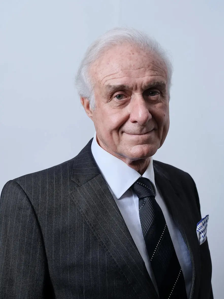 Dr. Enrique Abatti